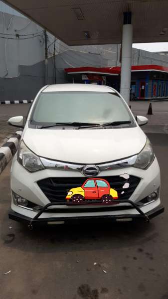 Daihatsu Sigra - adasale