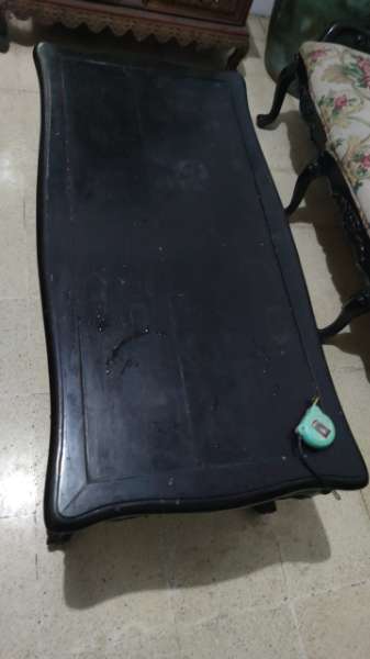 Dijual Meja Panjang Warna Hitam – Kondisi Bagus - adasale