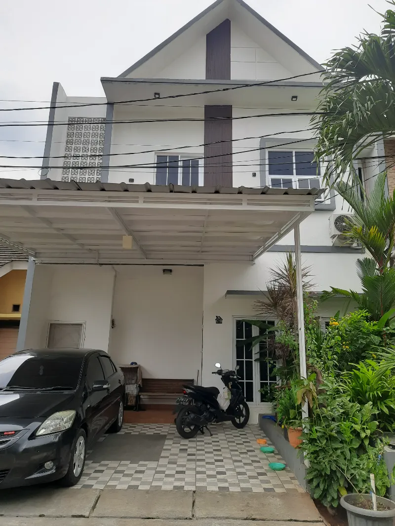 Dijual cepat rumah 2 lantai Cipayung JakTim - adasale