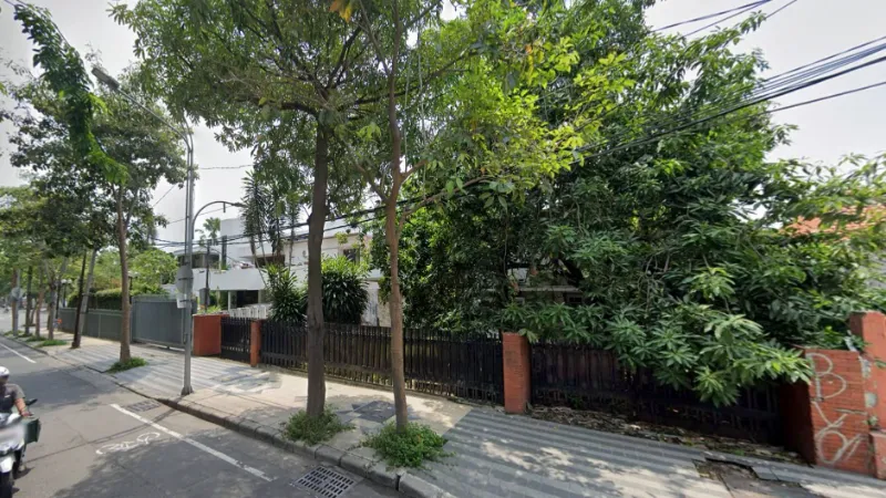 Rumah Pusat Kota Komersial Strategis Jl Dr Soetomo - adasale