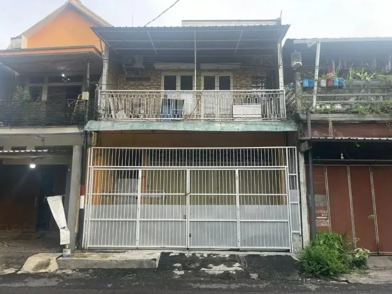 Rumah + Toko di Raya Rungkut Alang-Alang, Surabaya - adasale