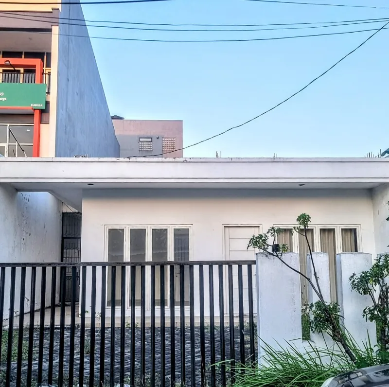 Rumah di Jl. Wiyung Praja, Wiyung – Kota Surabaya - adasale