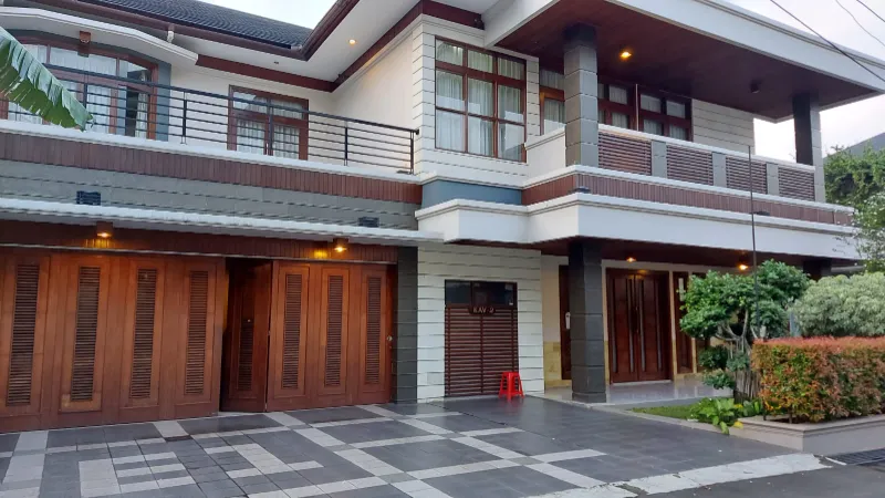Rumah di Cluster Kemang Utara, Jakarta Selatan  - adasale