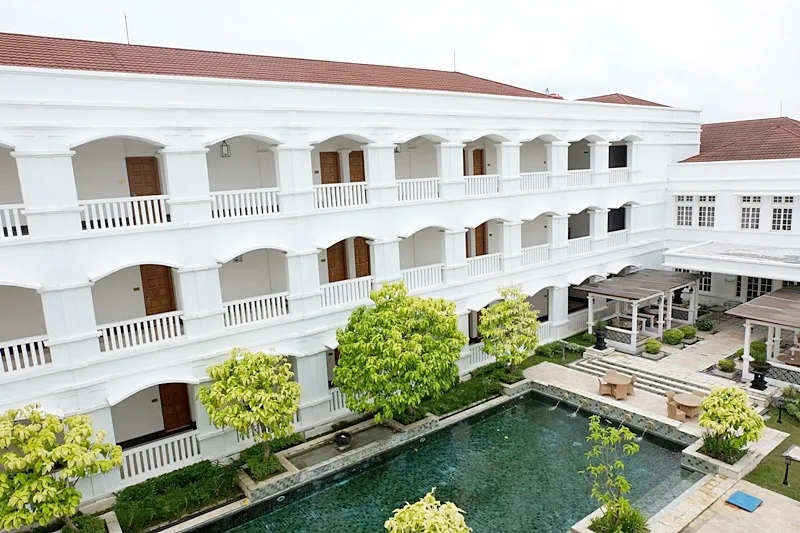 Dijual Hotel Mewah Bintang 5 di Cepu, Blora - adasale
