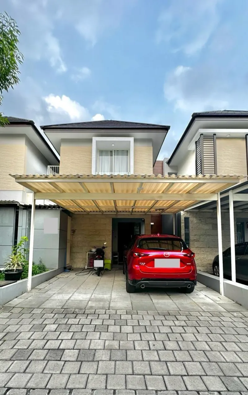Rumah Mewah di Graha Natura, Surabaya Barat - adasale
