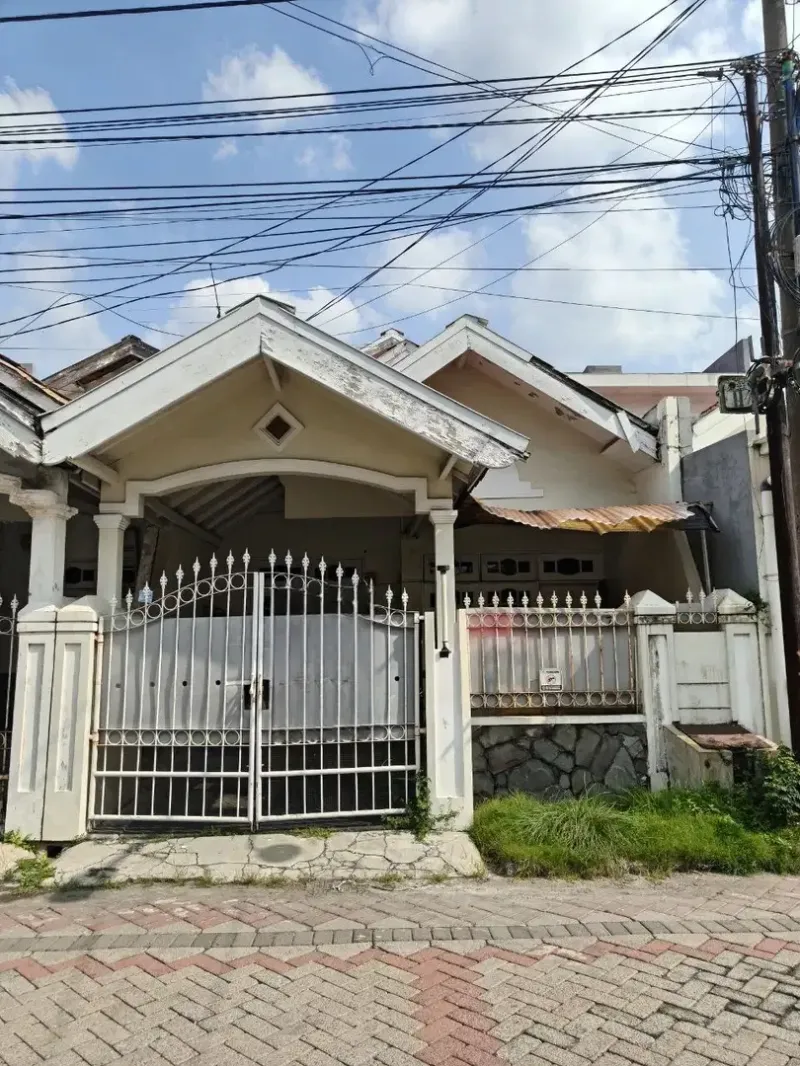 Dijual Rumah Nirwana Eksekutif Surabaya Bagus Shm - adasale