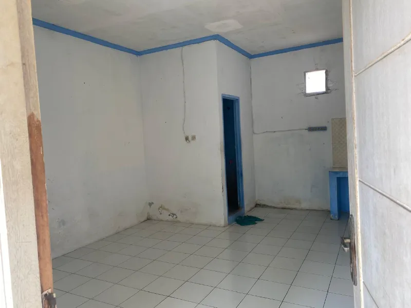 kontrakan 1 pintu letak lantai 2 - adasale
