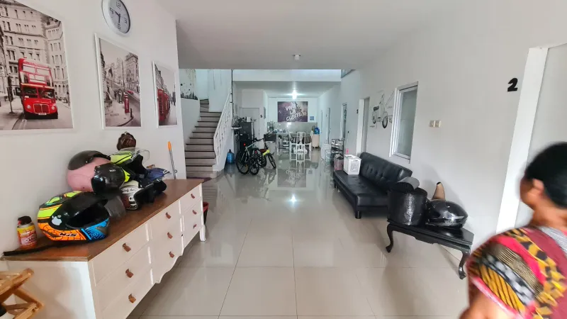 jual rumah kost daerah LIPPO KARAWACI - adasale