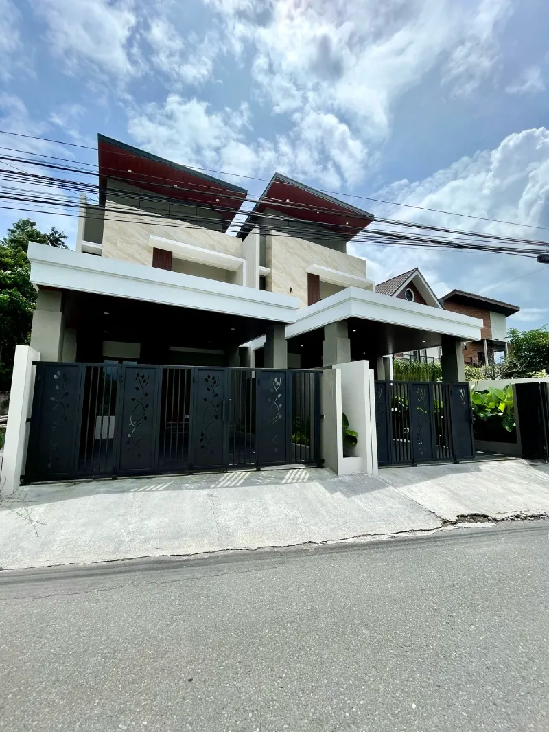 Rumah Mewah Cantik dekat Kampus UII Jogja - adasale