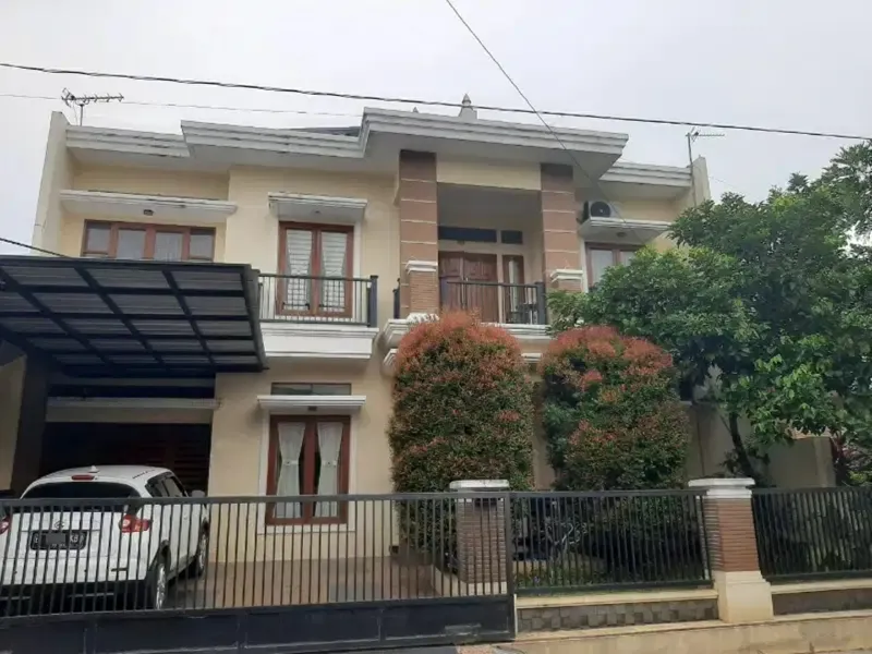 Jual Rumah Mewah  Kemang Pratama Kota Bekasi - adasale