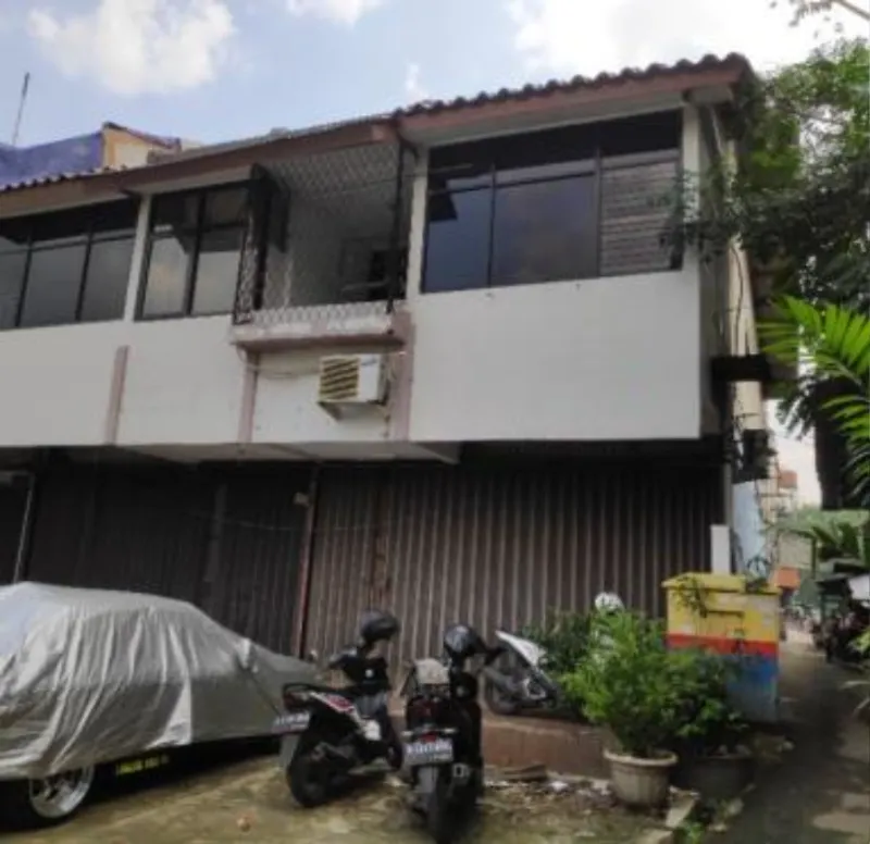 Ruko Gandeng di Taman Kebon Jeruk, Jakarta Barat - adasale