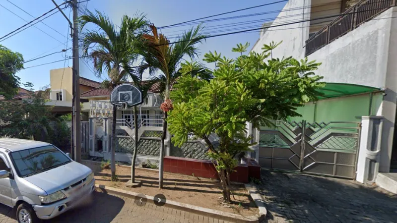 Rumah Terawat Galaxy Bumi Permai Araya 1 - adasale