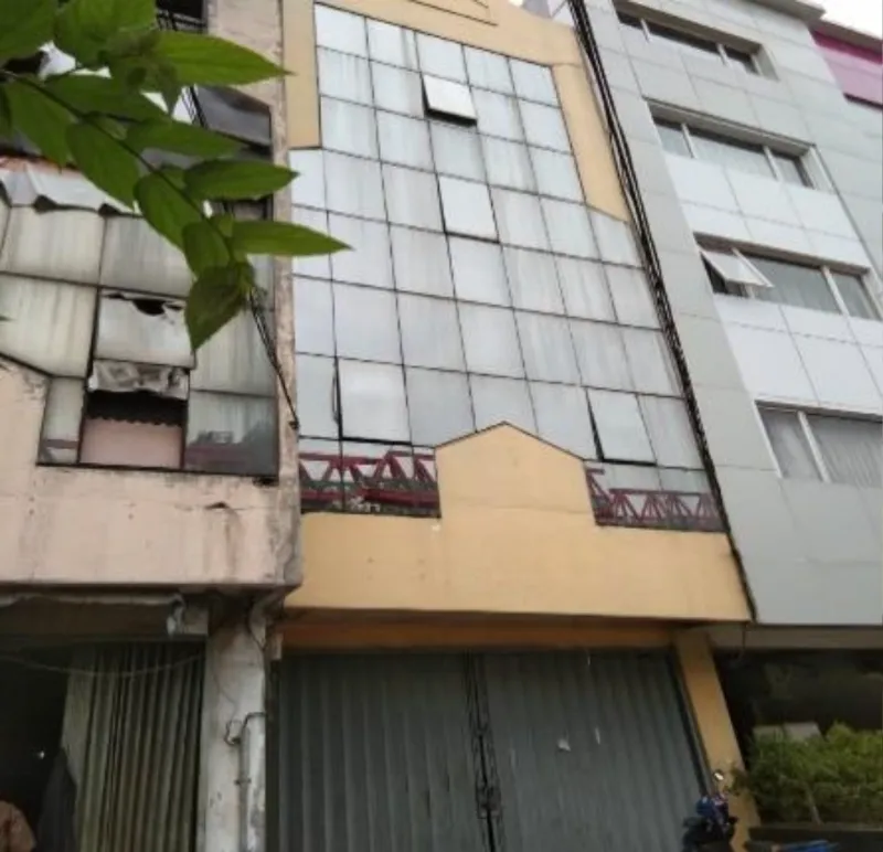 Ruko 4 Lantai di Raya Gading Indah, Jakarta Utara - adasale
