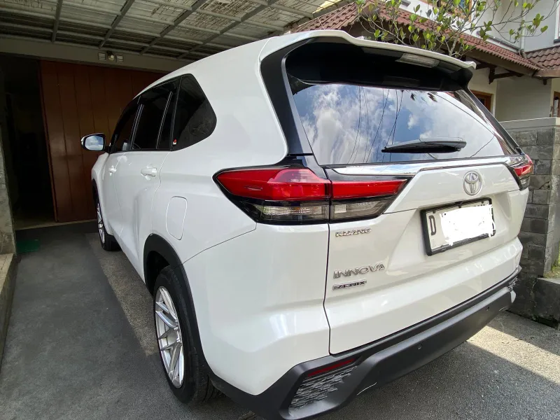Jual Toyota Zenix - adasale