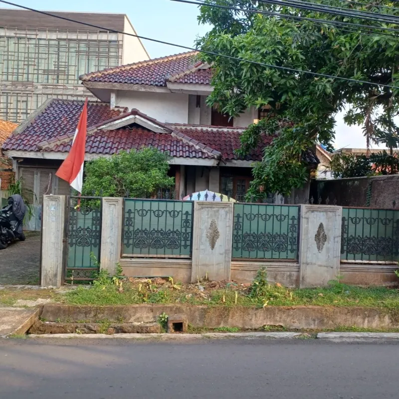 Jual Rumah Lamai Jalan Seha Kota Jakarta Selatan - adasale