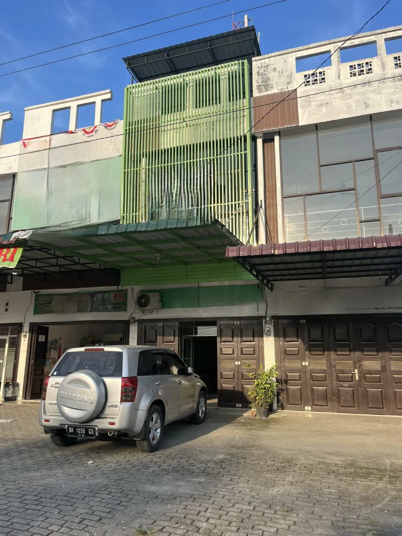 DIJUAL RUKO STRATEGIS GEDUNG JOHOR MEDAN JOHOR  - adasale