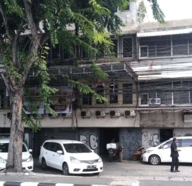 Ruko 4 Lantai di Jalan Jembatan, Jakarta Utara - adasale