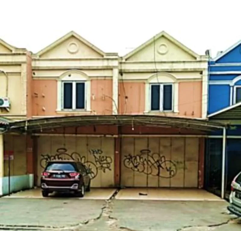 2 Unit Ruko Strategis di Sukamaju, Depok - adasale