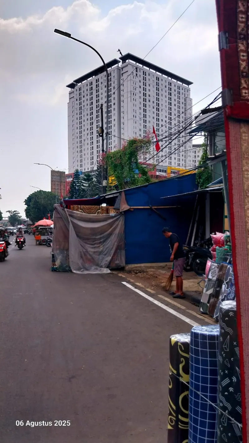 Di Jual Rumah Lokasi Strategis  - adasale