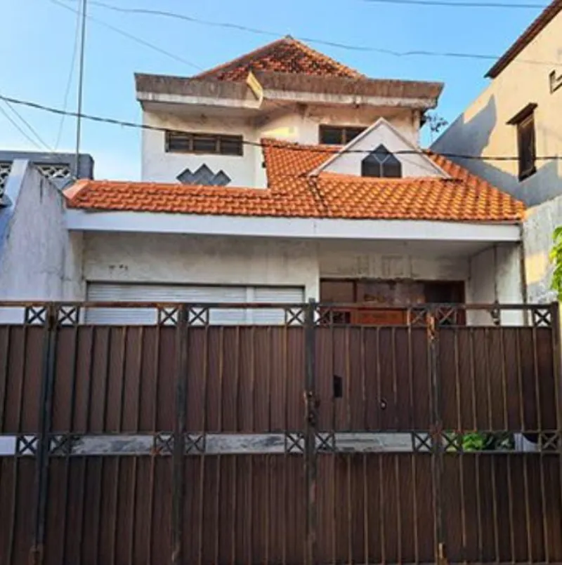 Dijual Rumah 2 Lantai di Kedungdoro, Surabaya - adasale