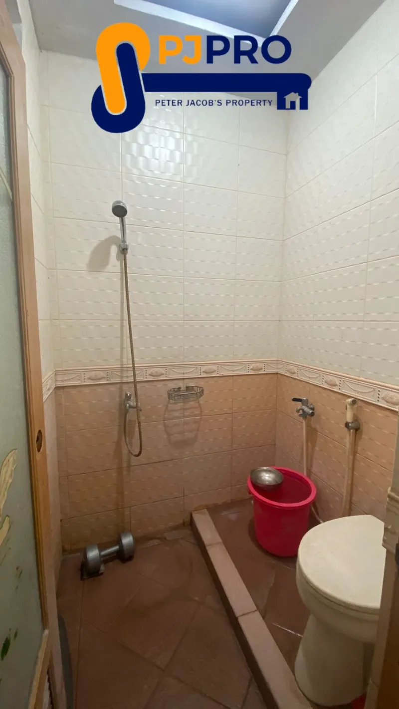 Dijual 1 Unit Rumah Di Daerah pondok Cipta Bintara - adasale