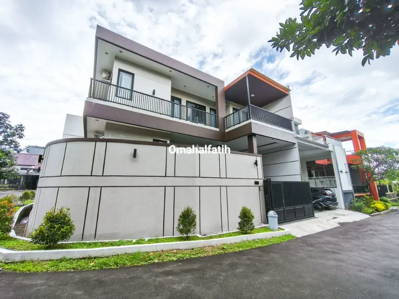 Rumah di BNR 2 Lantai Bangunan 2024 Furnished Hook - adasale