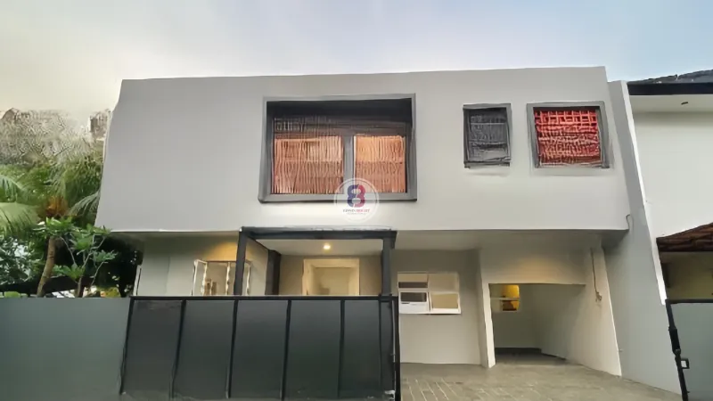 Dijual rumah baru siap huni di bintaro sektor 9 - adasale
