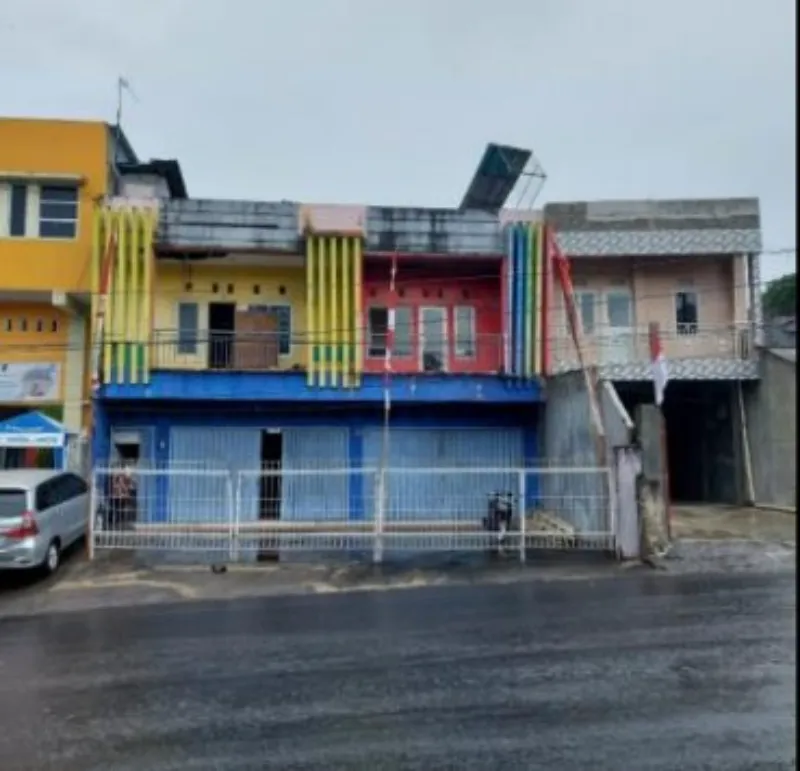 Ruko 2 Lantai di Jalan Lumimuut, Kota Manado - adasale