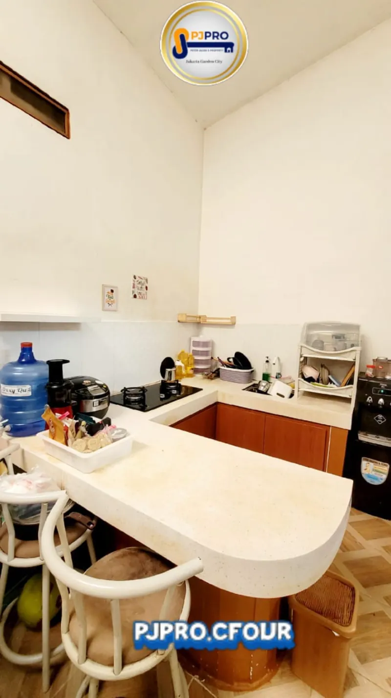 Dijual Cepat 1 Unit Rumah Di Mustika Jaya  - adasale