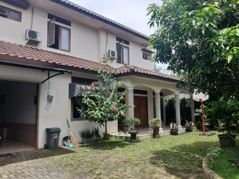 Dijual Rumah Luas di Taman Jati Indah, Depok - adasale