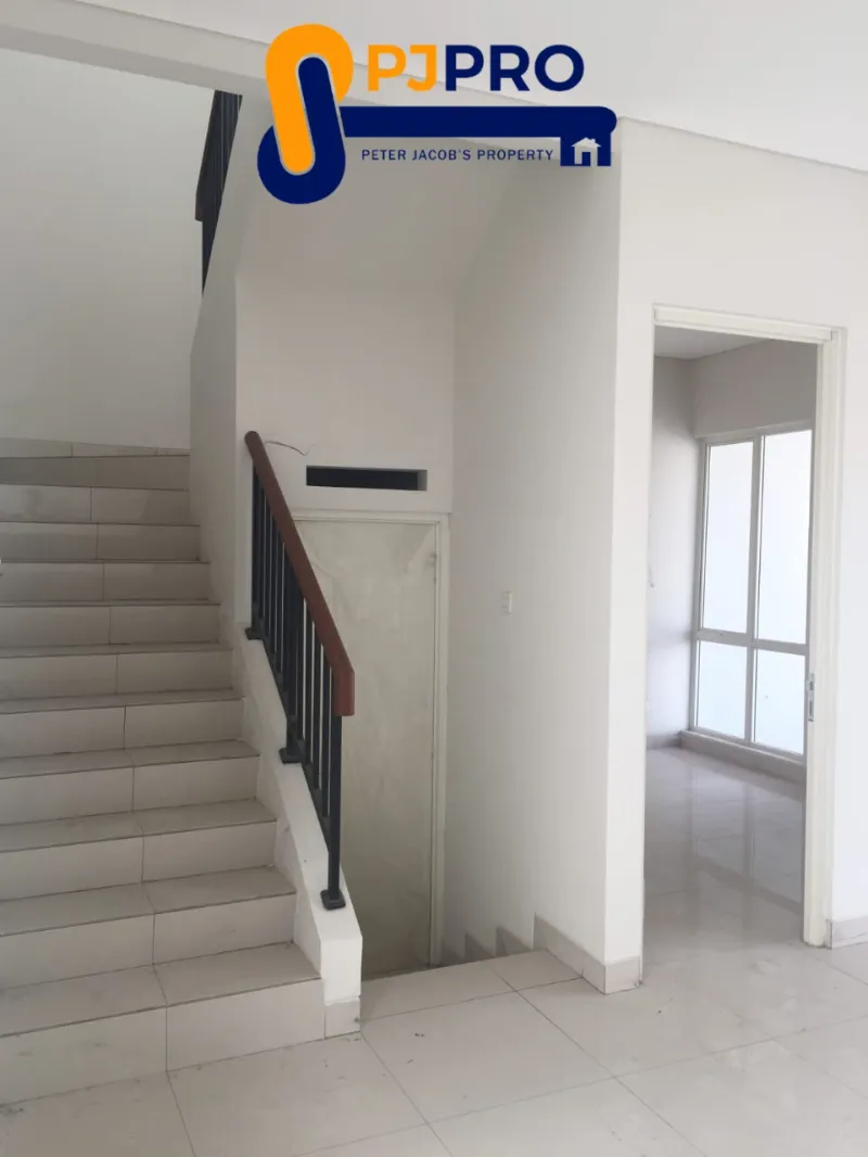 Dijual rumah di cluster harapan indah  - adasale