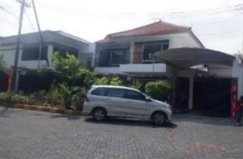 Rumah 2 Lantai di Jalan Tulungagung, Surabaya - adasale