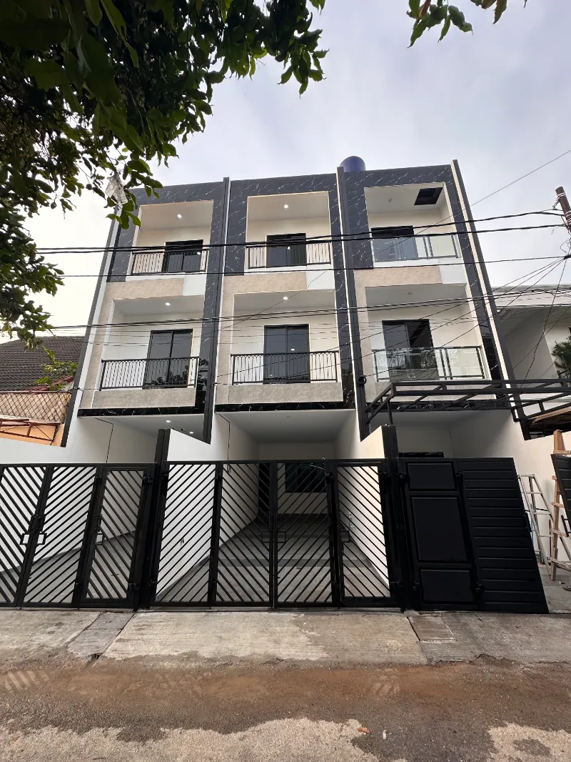 Dijual rumah lt 68,5 m2 duri kepa jakarta barat - adasale
