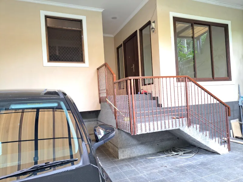 Jual Rumah Jalan Benda Kota Jakarta Selatan Shm - adasale