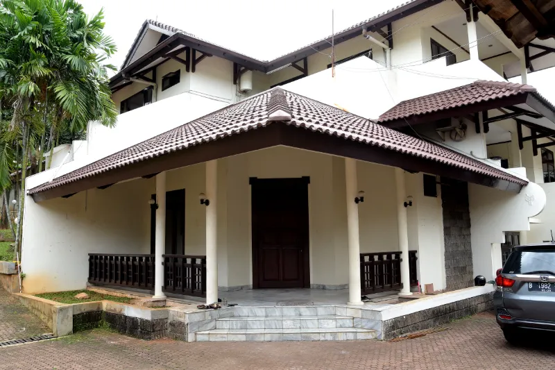 Rumah Luas di Jalan Antasari, Jakarta Selatan - adasale