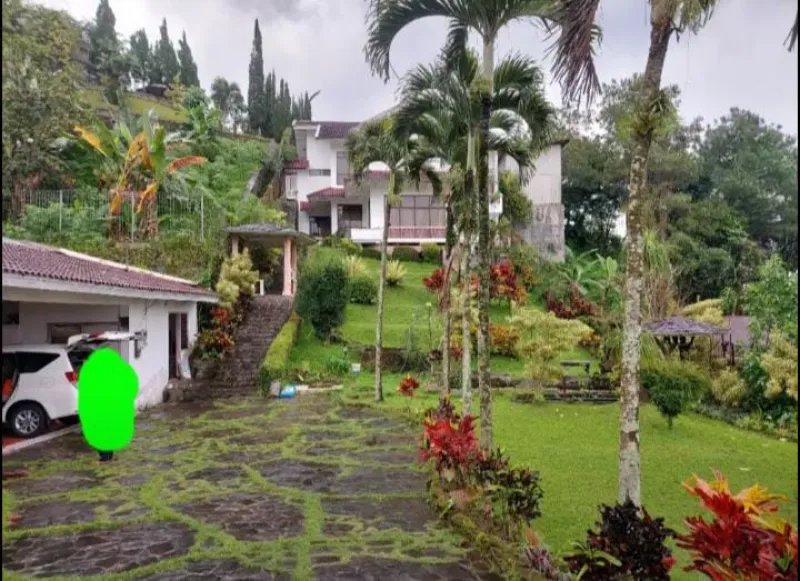 Villa di Jalan Sedap Malam, Tretes, Pasuruan - adasale