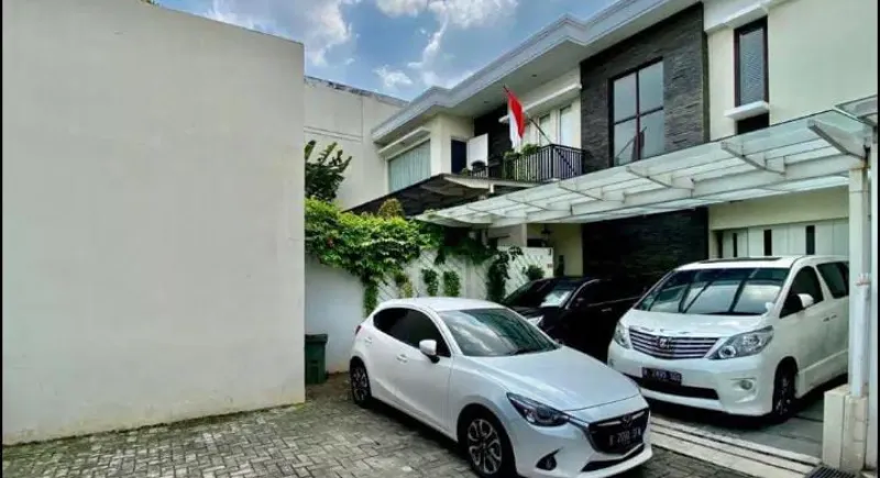 Rumah di Town House Residence, Jakarta Selatan - adasale