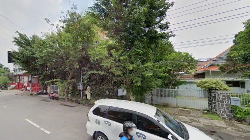 Rumah Hitung Tanah Jl Raya Tidar Surabaya Pusat - adasale
